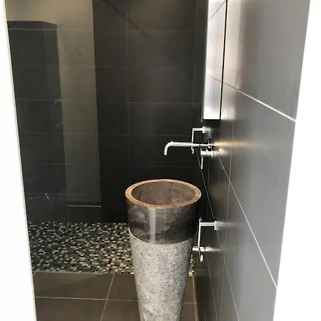 T2 Front De 2pers 1 Minute De La Plaget2 De 44 M2 Terrasse 16m2 , Vue Panoramique Et En Face De La Cet Refait à Neuf Bénéficie D'un Confort Et D Un équipement Optima Cet Est Idéal Pour 2 Personnes Avec Sa Ch Apartamento